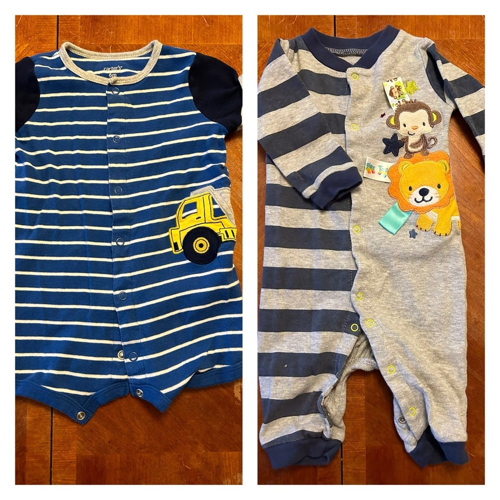 Bundle of 2 Boy Onesies—6 Month Taggies
